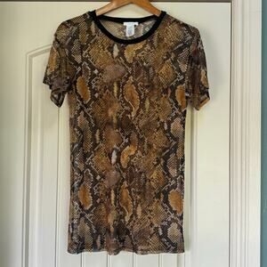 Tiny Willow Boutique Snake Skin Print Gold Black Sheer Tshirt Blouse Size Medium